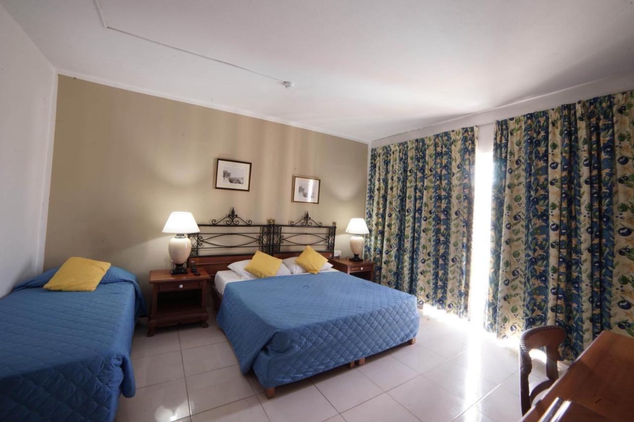 Topaz Hotel St. Paul's Bay Ngoại thất bức ảnh