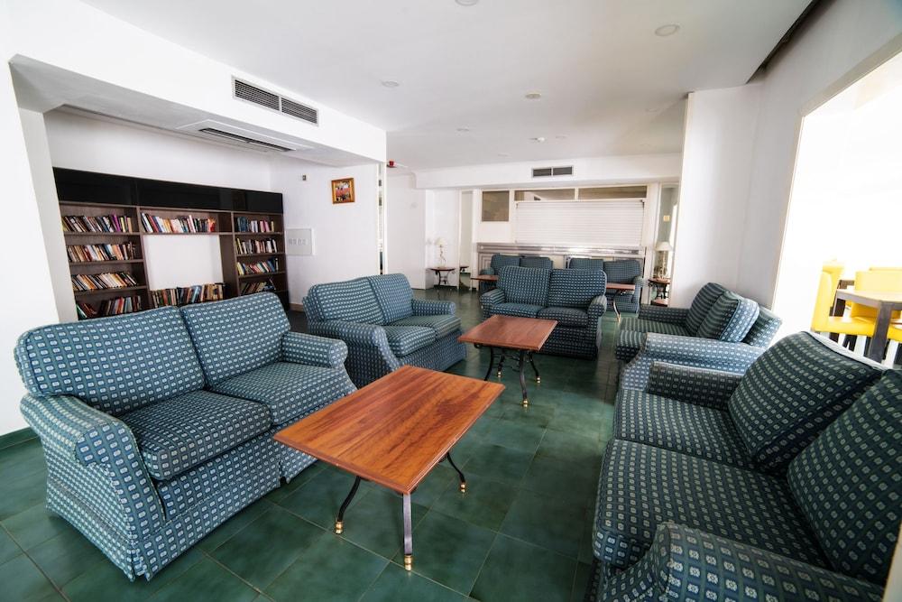 Topaz Hotel St. Paul's Bay Ngoại thất bức ảnh