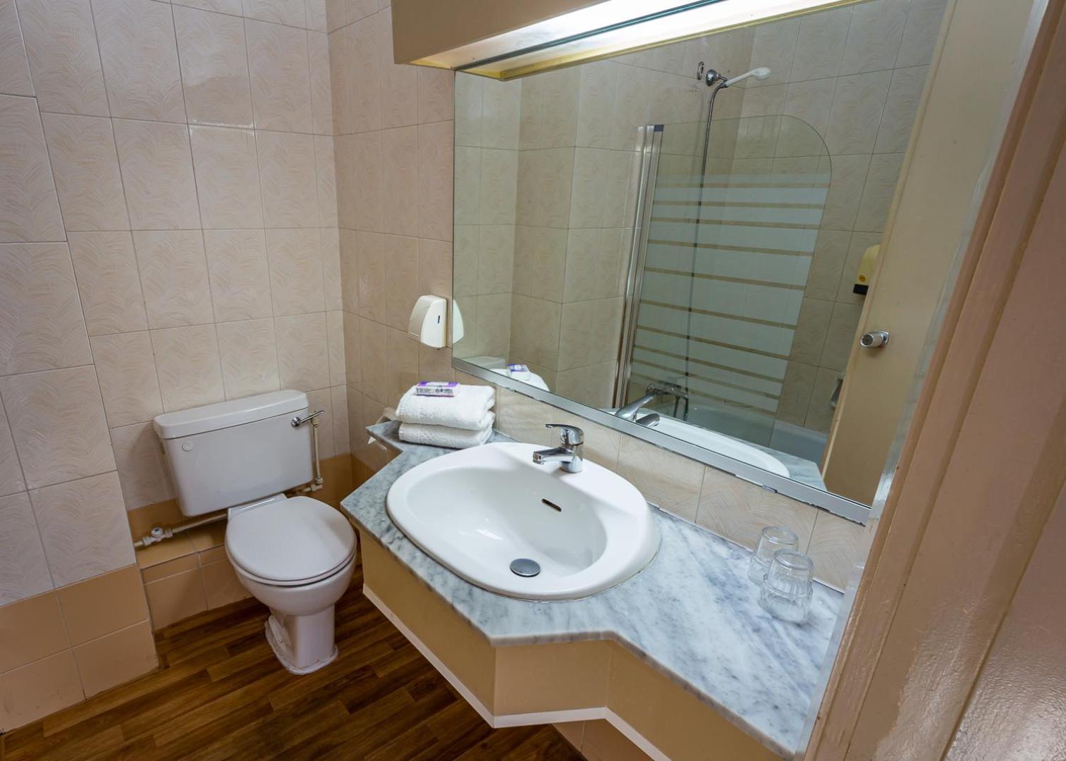 Topaz Hotel St. Paul's Bay Ngoại thất bức ảnh